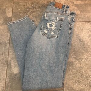 American Eagle Women’s Straight Leg Jeans